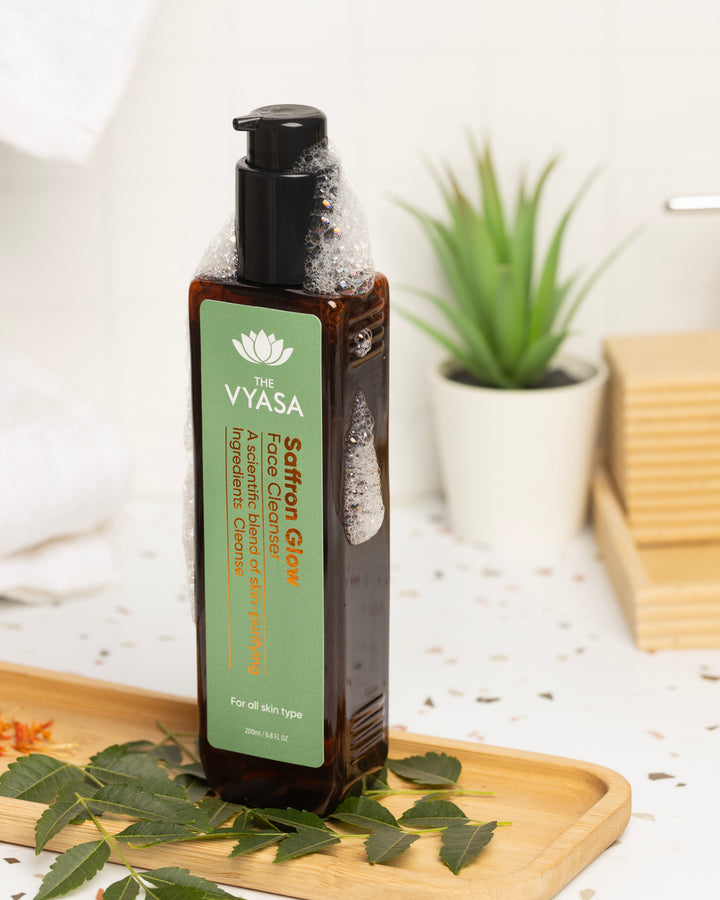 Saffron Glow Face Cleanser